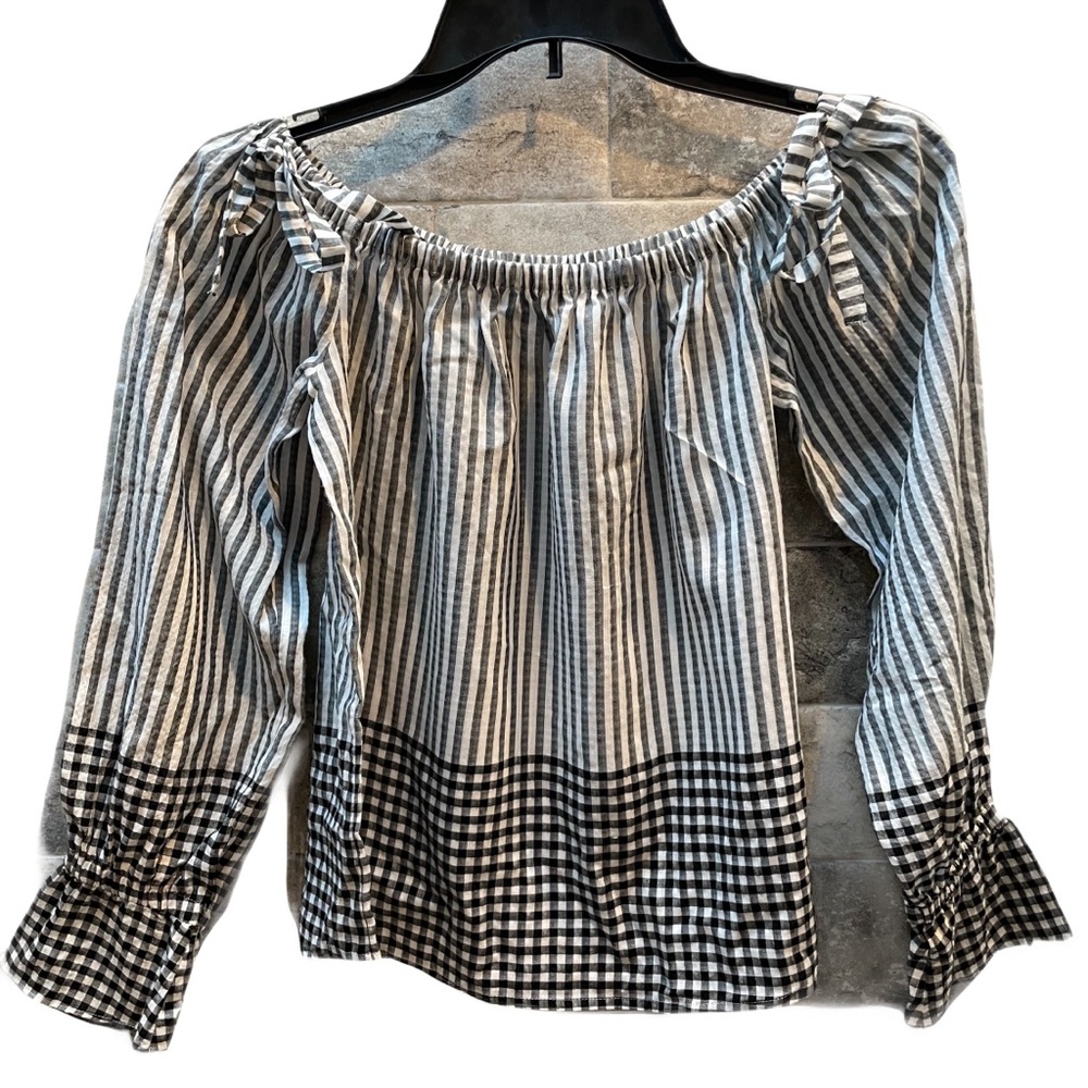 ❤️ EXPRESS OFF THE SHOULDER STRIPED TOP SIZE XS